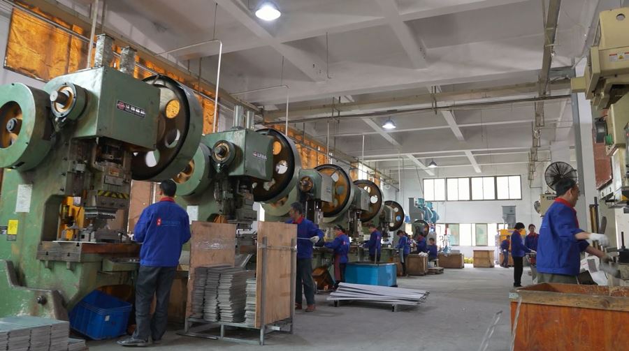 workshop of Metal roof clamps
