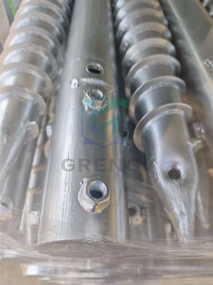 Ground Screws With Adjustable Flange For Solar Panels